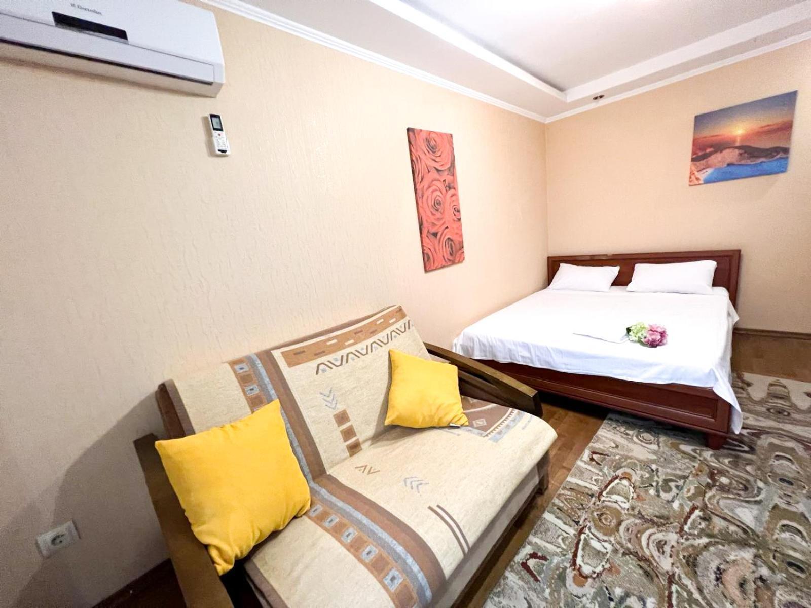Apartments On Pechersk Kiev Ngoại thất bức ảnh