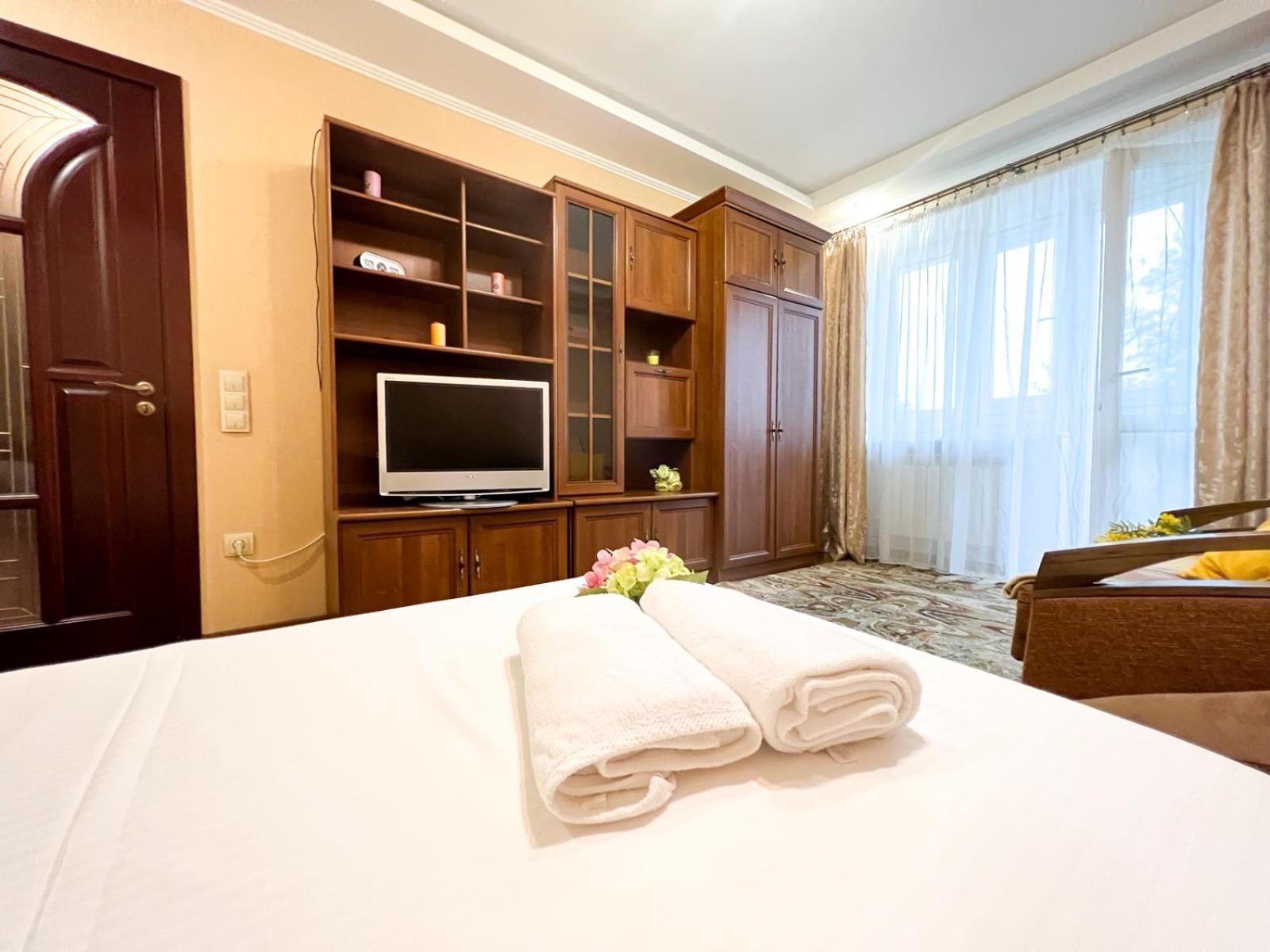Apartments On Pechersk Kiev Ngoại thất bức ảnh